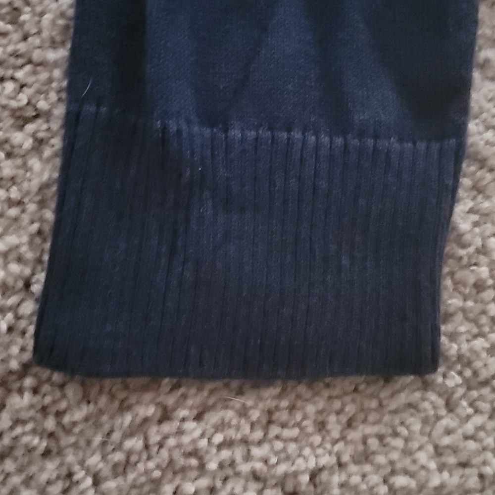 Cardigan - Picture 3 of 5